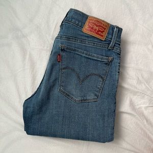 Levis 710 Super Skinny